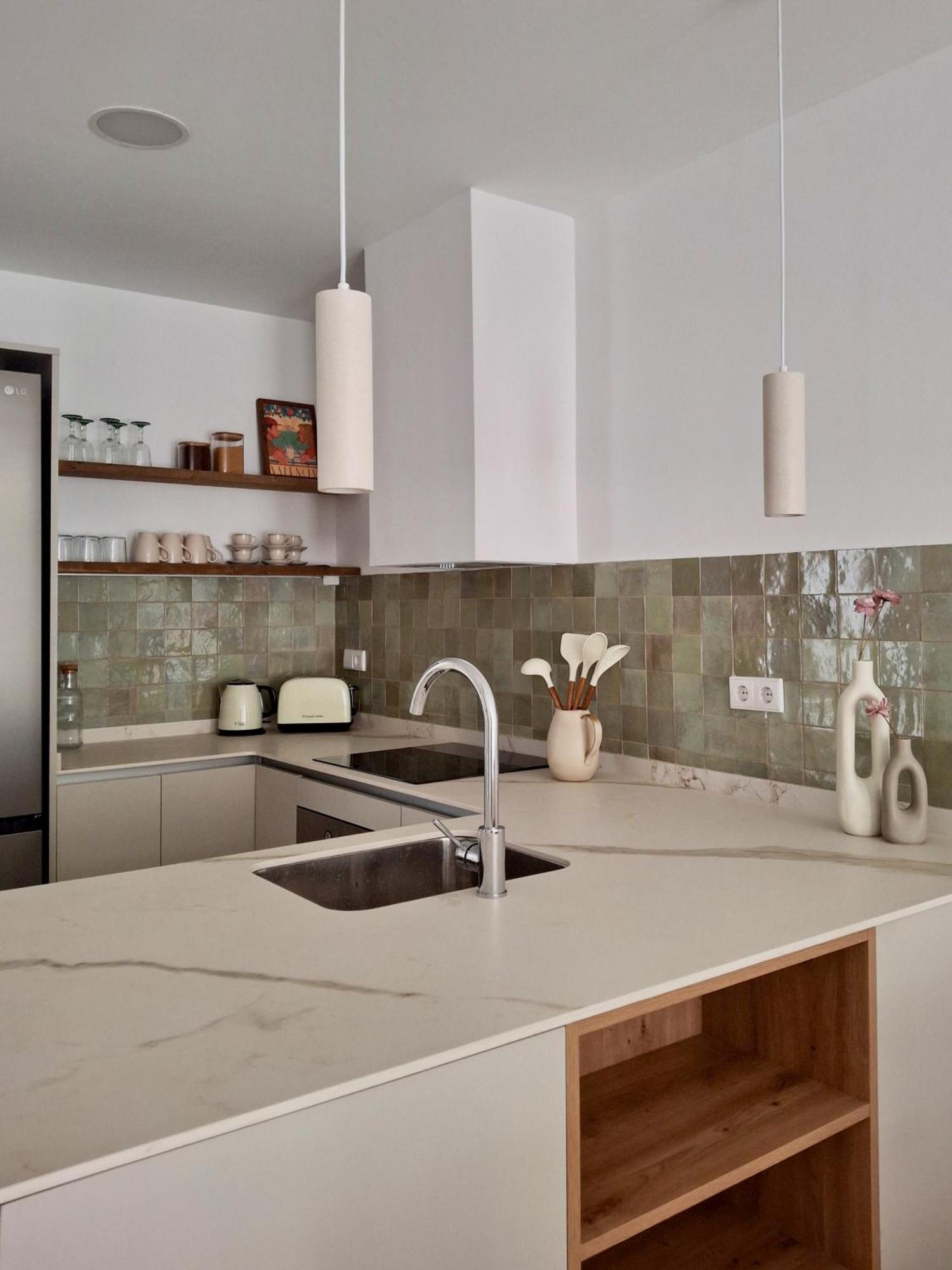 Bonito Apartamento De 2 Habitaciones Cerca De La Estacion Joaquin Sorolla Valencia Exterior foto
